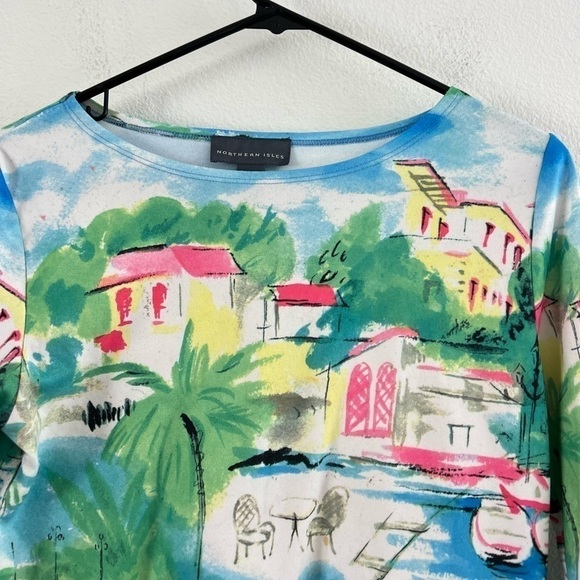 Northern Isles Coastal Village Vibrant Neon Pink Blue Quarter Sleeve Top Small - Picture 2 of 12